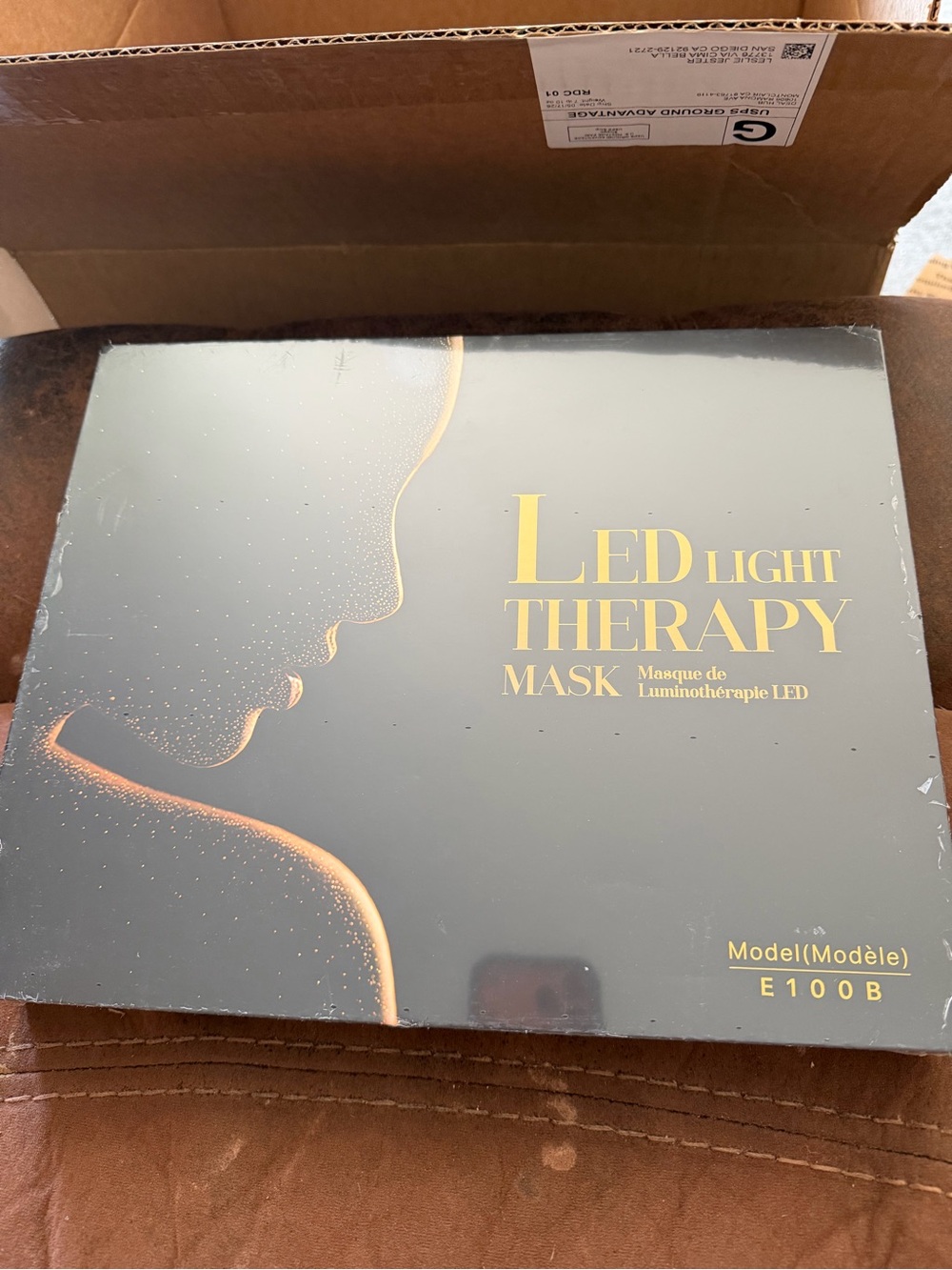 LED Light Therapy Mask - Black